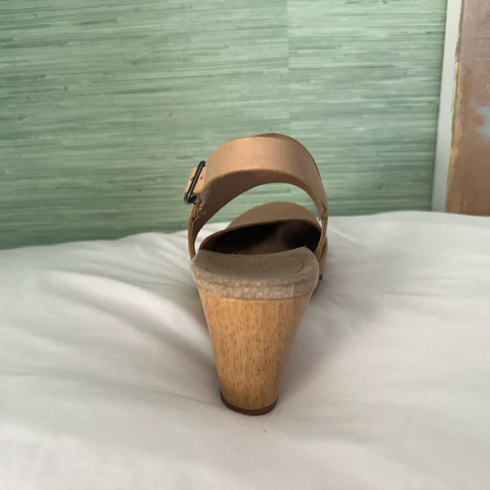 Dansko Tan Leather Clog Mule - Picture 5 of 10